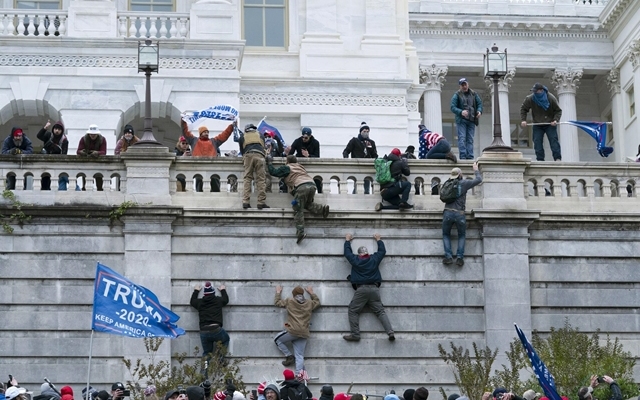 A Capitolium ostroma képekben