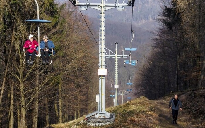 Pozsony: Ismét jár a felvonó a Kamzíkra