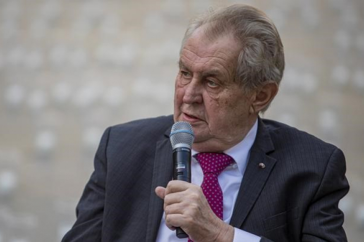 Nem hazudtolta meg magát Milos Zeman: most a transzneműekről mondott véleményt