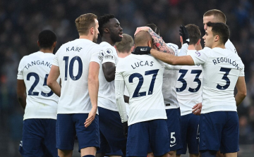 A Tottenham Hotspur keretének fele koronavírusos