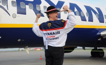 A járatok 90 százalékát újraindítja a Ryanair