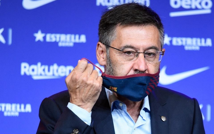 Korrupció és pénzmosás vádjával letartóztatták Josep Maria Bartomeut, a Barca korábbi elnökét