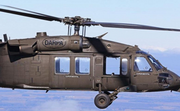 Először repült pilóta nélkül egy Black Hawk