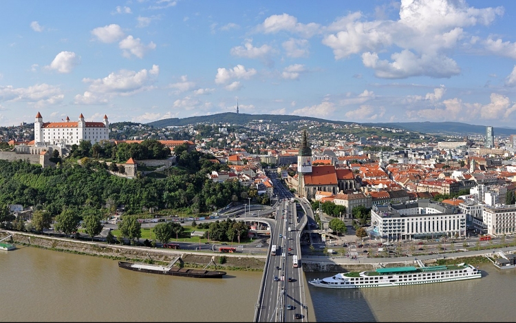 Szeles, de kellemes idő lesz ma a fővárosban