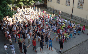 Duna utca: Ismét két első osztályt nyithat az Alapiskola